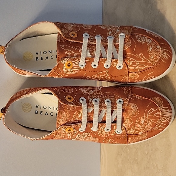 Vionic Beach Pismo Orange Coral Pattern Slip On Sneakers 9.5M - Picture 3 of 10